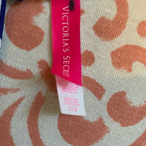 Victoria secret American flag bikini top - Picture 3 of 4